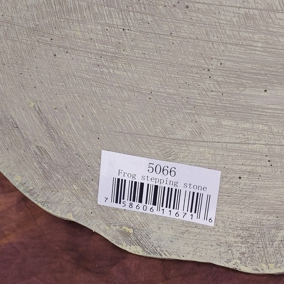 Spoontiques Frog Somebody Out There Kiss Me Stepping Stone Wall Plaque 9.5" - Picture 5 of 7